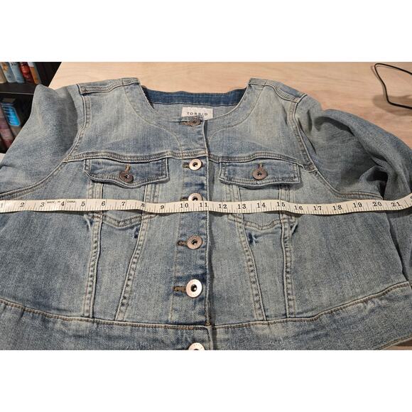 Torrid Denim Jacket Cropped Casual 3-Qtr Sleeve Women Distressed sz 0/L/12 - Picture 6 of 8